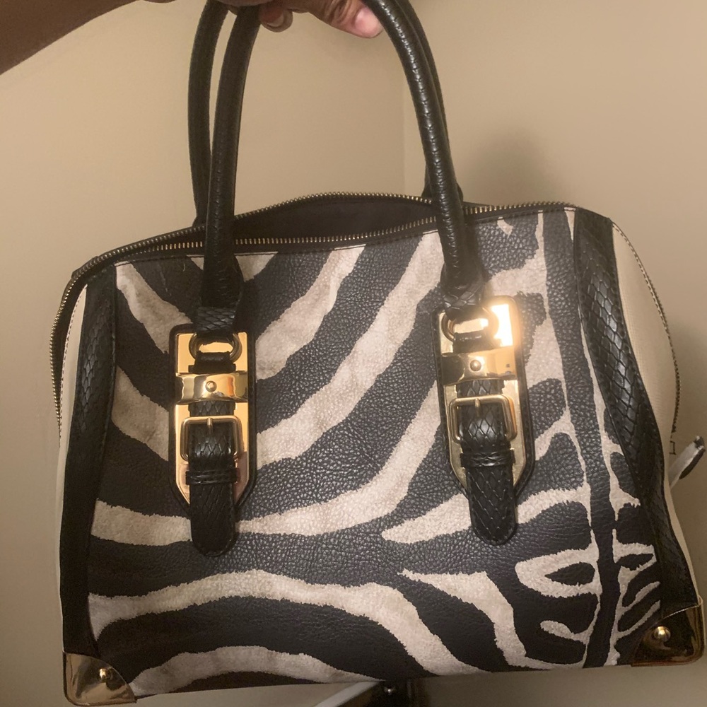 Purse - Picture 2 of 4